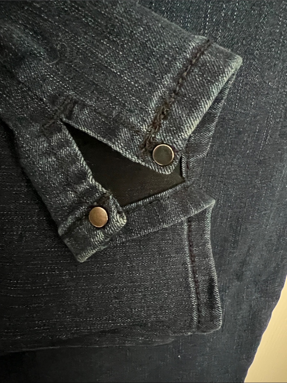 Gloria Vanderbilt Dark Blue Women’s capris - Picture 7 of 8